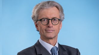 Portraitfoto von Reinhard Schanda