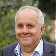 Portrait Erich Hofer