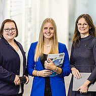 Abbildung des Investor Relations Teams: Silvia Granner, Michaela Nagelmaier und Katharina Rammel