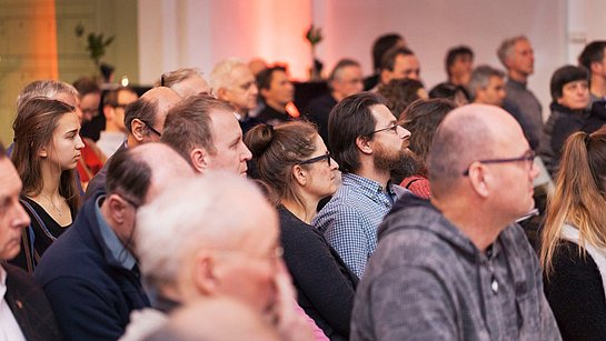 Teilnehmer der Kamingespräche